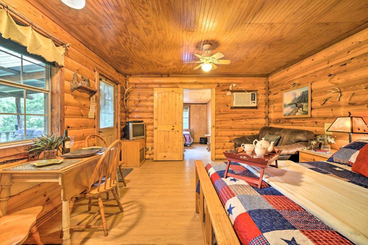 Cozy Davis Cabin With Deck - Nestled By Honey Creek! Экстерьер фото