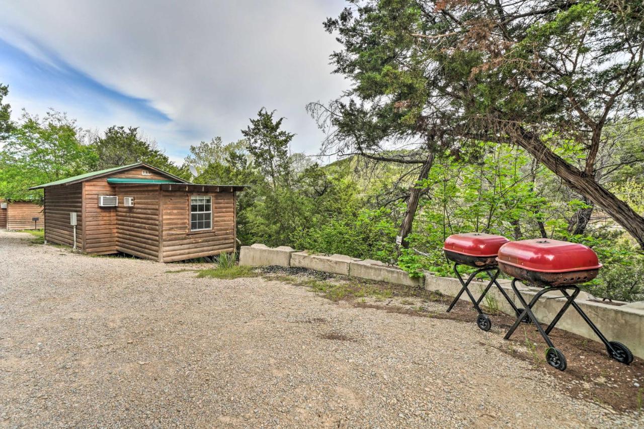 Cozy Davis Cabin With Deck - Nestled By Honey Creek! Экстерьер фото